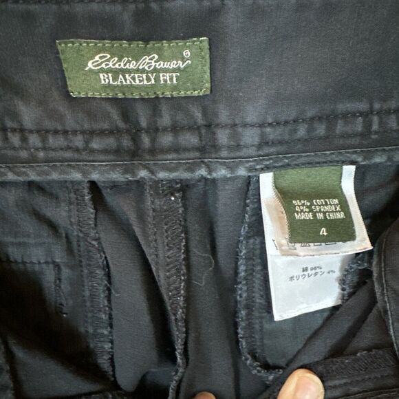 Eddie Bauer Blakely Fit Pant Straight Leg Black Size 4 - Picture 3 of 5